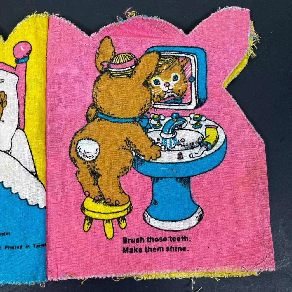Vintage 1981 Little Simon Bunny‎ Fabric Book Page Panel Easter Spring Handmade
